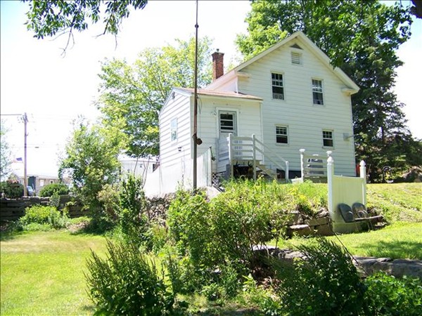 5 Whitins Road Sutton, MA 01590 - Photo 5 of 29