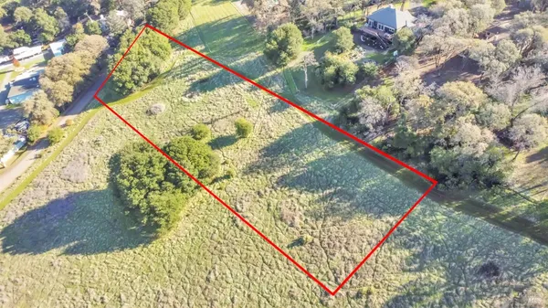 $195,000 | 8245 Point Drive, Kelseyville, CA 95451