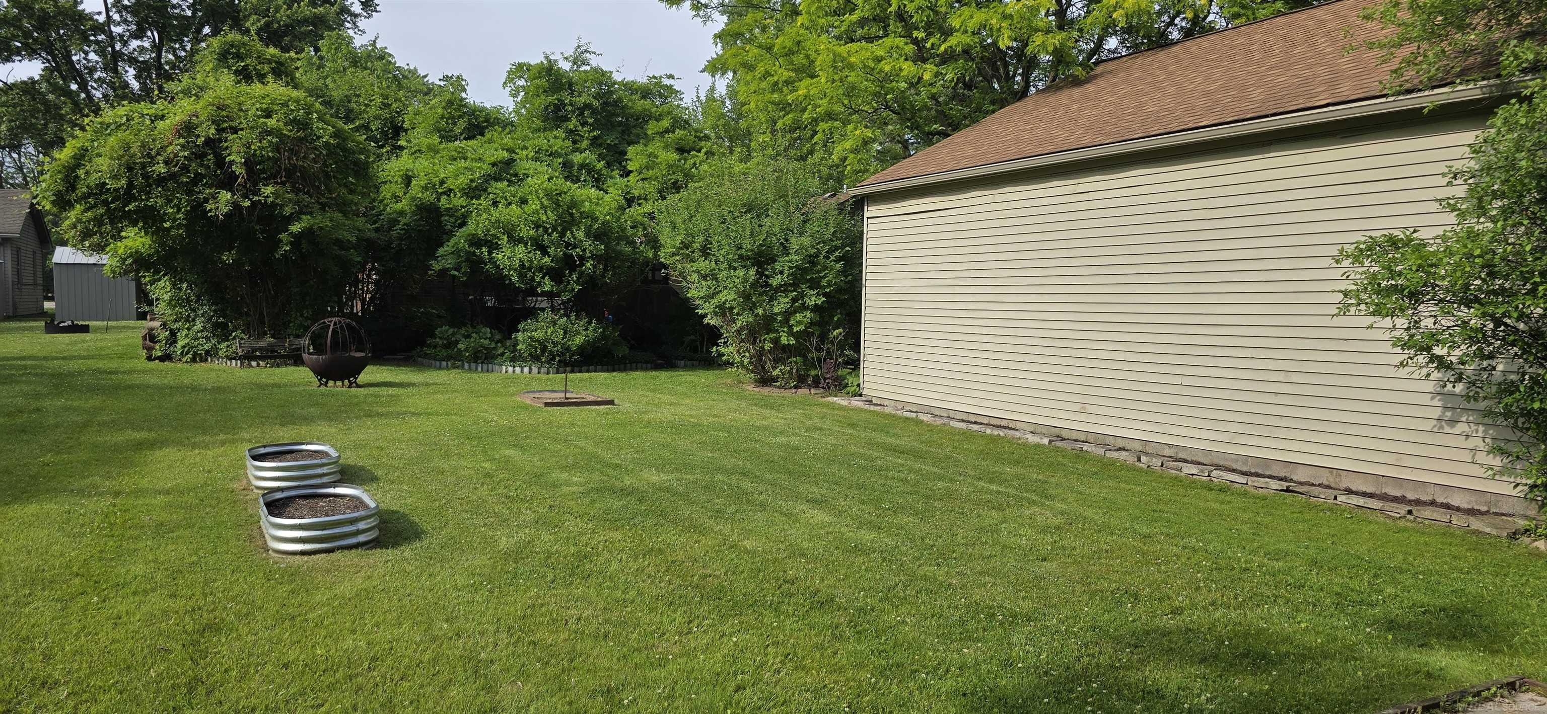 1534 East Wattles Road Troy, MI 48083 - Photo 5 of 25 50179203-95fc1d07-6b06-47b5-9349-e7f1fff4a7c6.JPG