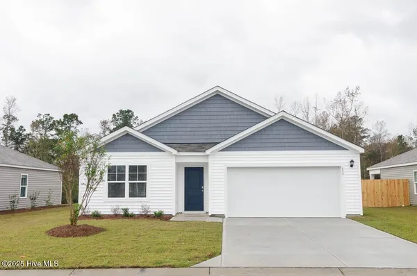 $2,200 | 635 Avington Lane Northeast, Leland, NC 28451