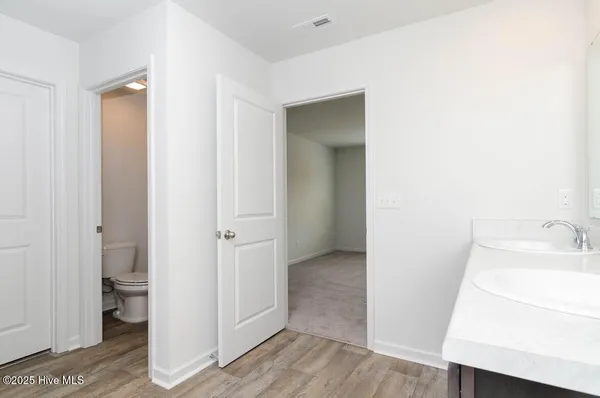 $2,200 | 635 Avington Lane Northeast, Leland, NC 28451