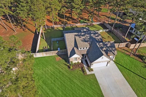 $420,000 | 9822 Guadalupe Street, Conroe, TX 77303