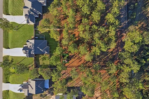 $420,000 | 9822 Guadalupe Street, Conroe, TX 77303