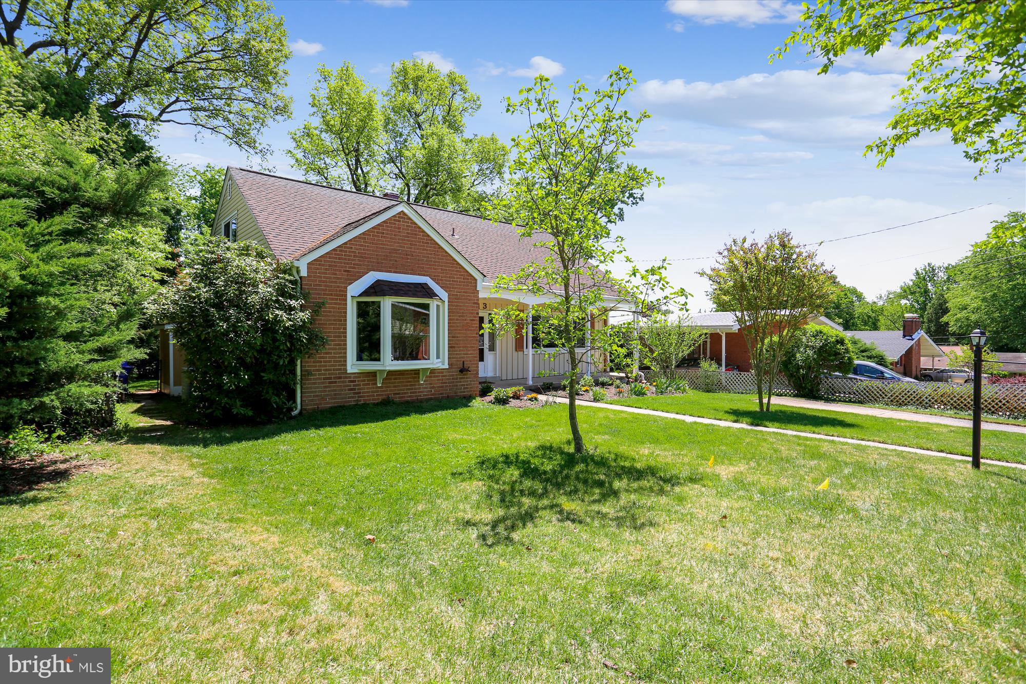 11513 Lovejoy Street Silver Spring, MD 20902 - Photo 2 of 30 Front Yard