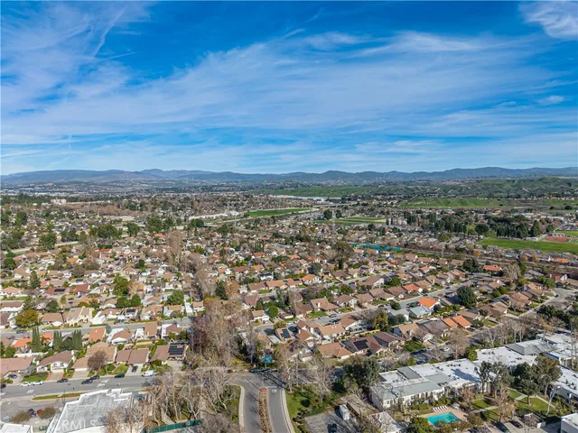 $875,000 | 23540 Vía Amado, Valencia, CA 91355