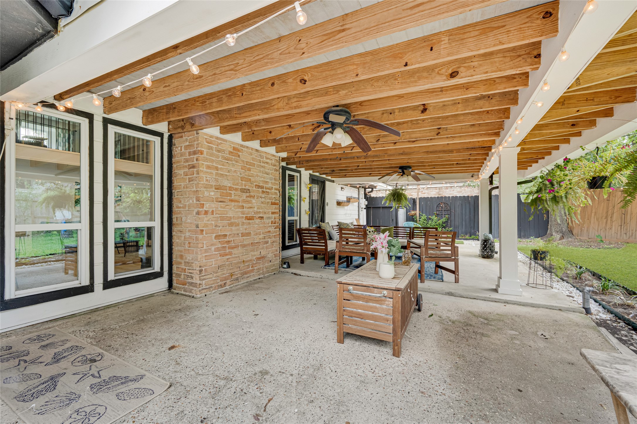18014 Vintage Wood Lane Spring, TX 77379 - Photo 33 of 40 Cover patio