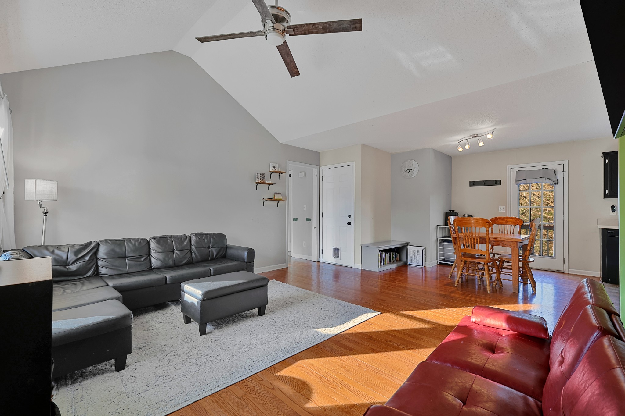 1978 7 Mile Ferry Road Clarksville, TN 37040 - Photo 5 of 17