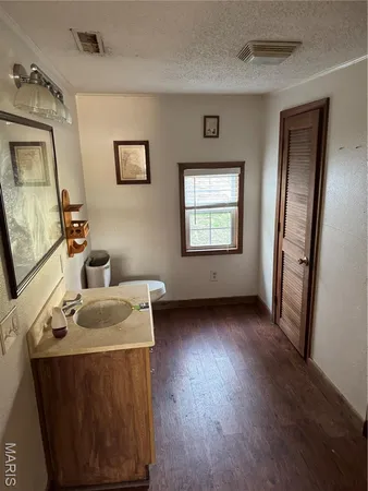 $25,000 | 255 West Reed Avenue, Puxico, MO 63960