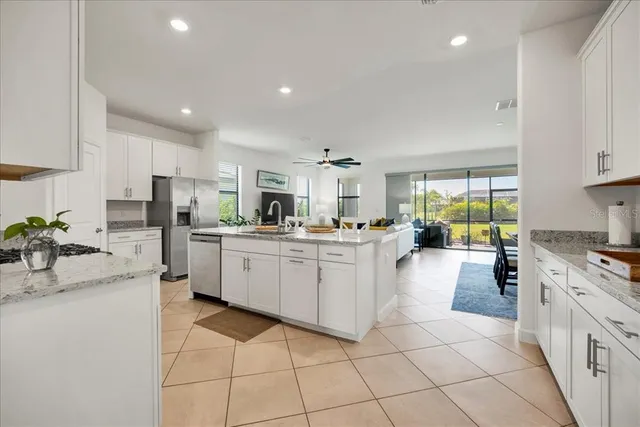 $4,000 | 5161 Coral Reef Way, Bradenton, FL 34211