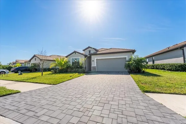 $4,000 | 5161 Coral Reef Way, Bradenton, FL 34211