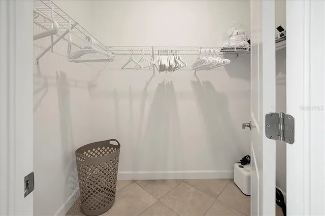 $4,000 | 5161 Coral Reef Way, Bradenton, FL 34211