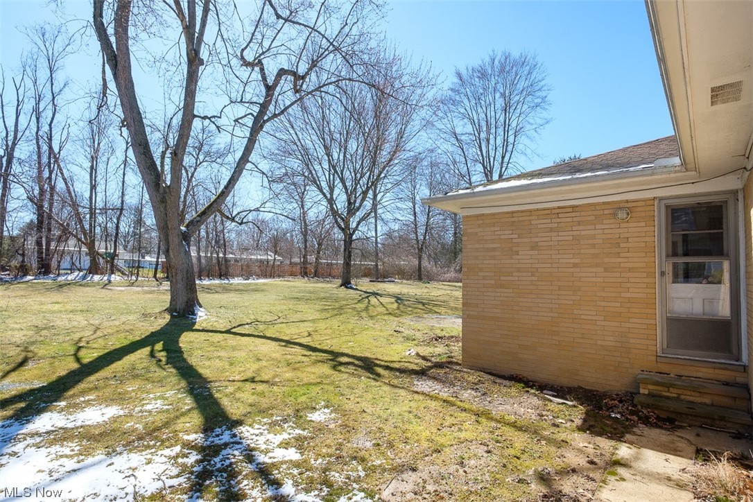 75 Trunko Road Akron, OH 44333 - Photo 17 of 19