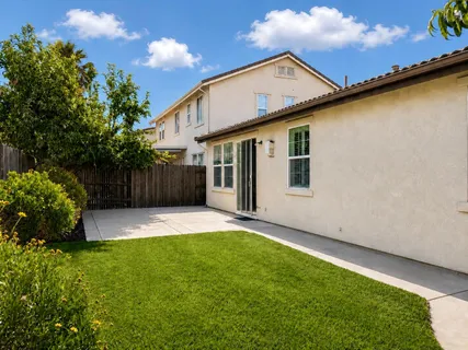 $649,900 | 5300 Kungsting Way, Elk Grove, CA 95757
