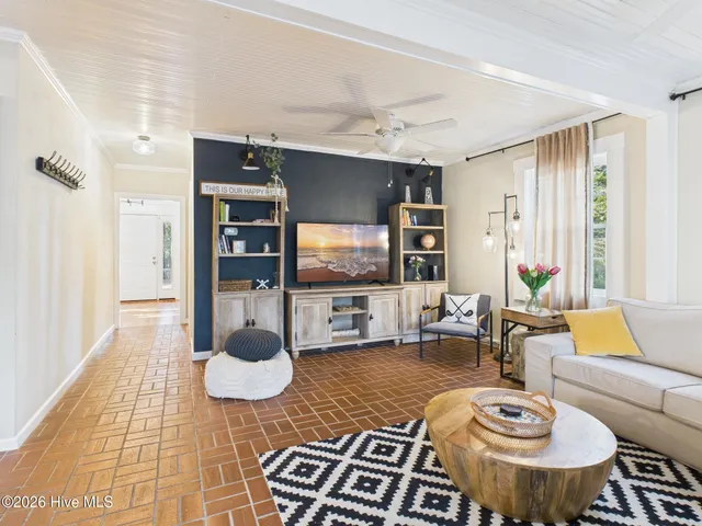 $595,000 | 1195 North May Street, Southern Pines, NC 28387