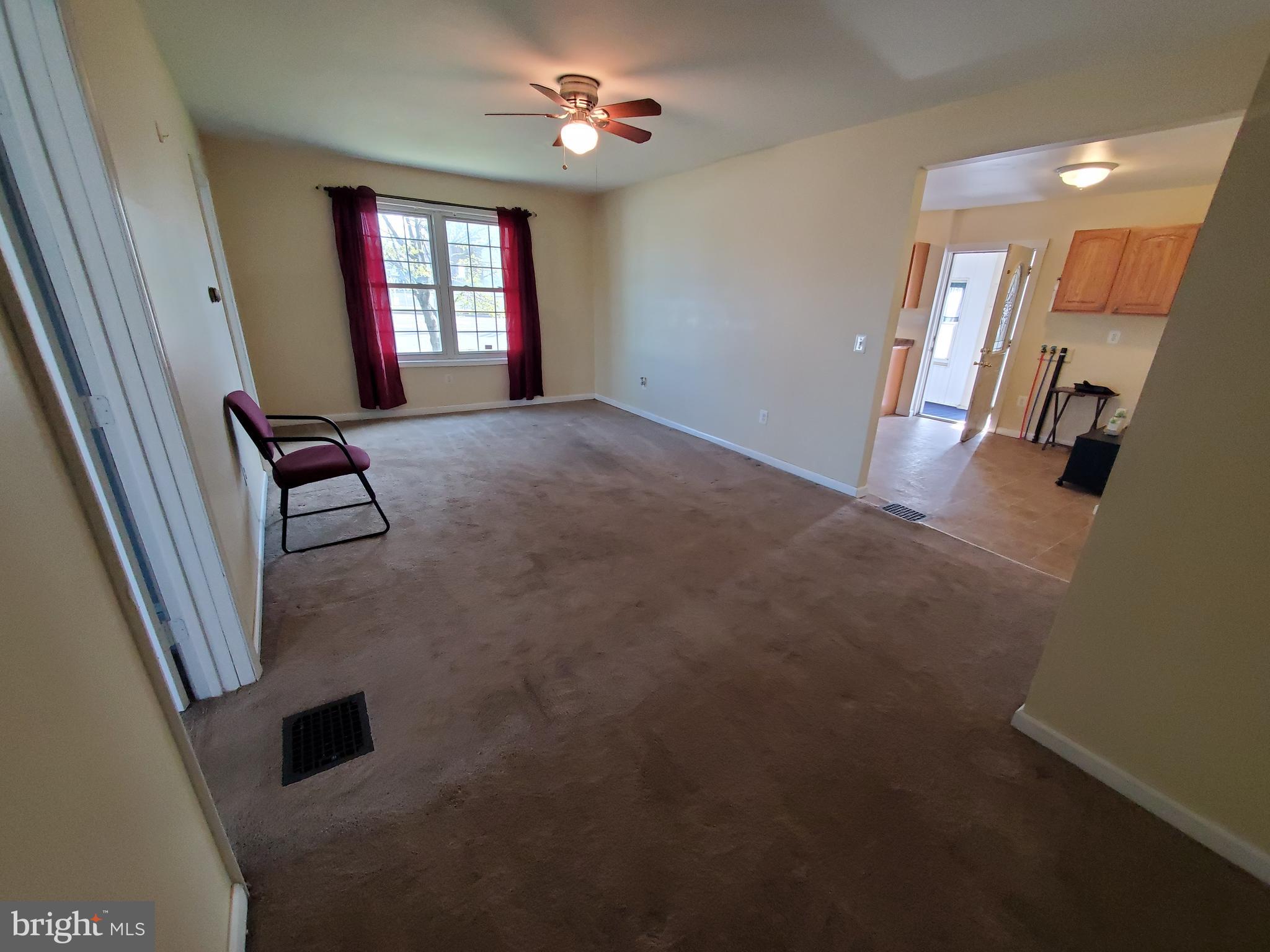 191 West Cohawkin Road, Unit A DOWNSTAIRS Clarksboro, NJ 08020 - Photo 14 of 15 a view of a livingroom with a window
