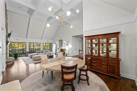 $999,999 | 16750 Village Drive, Loch Lloyd, MO 64012