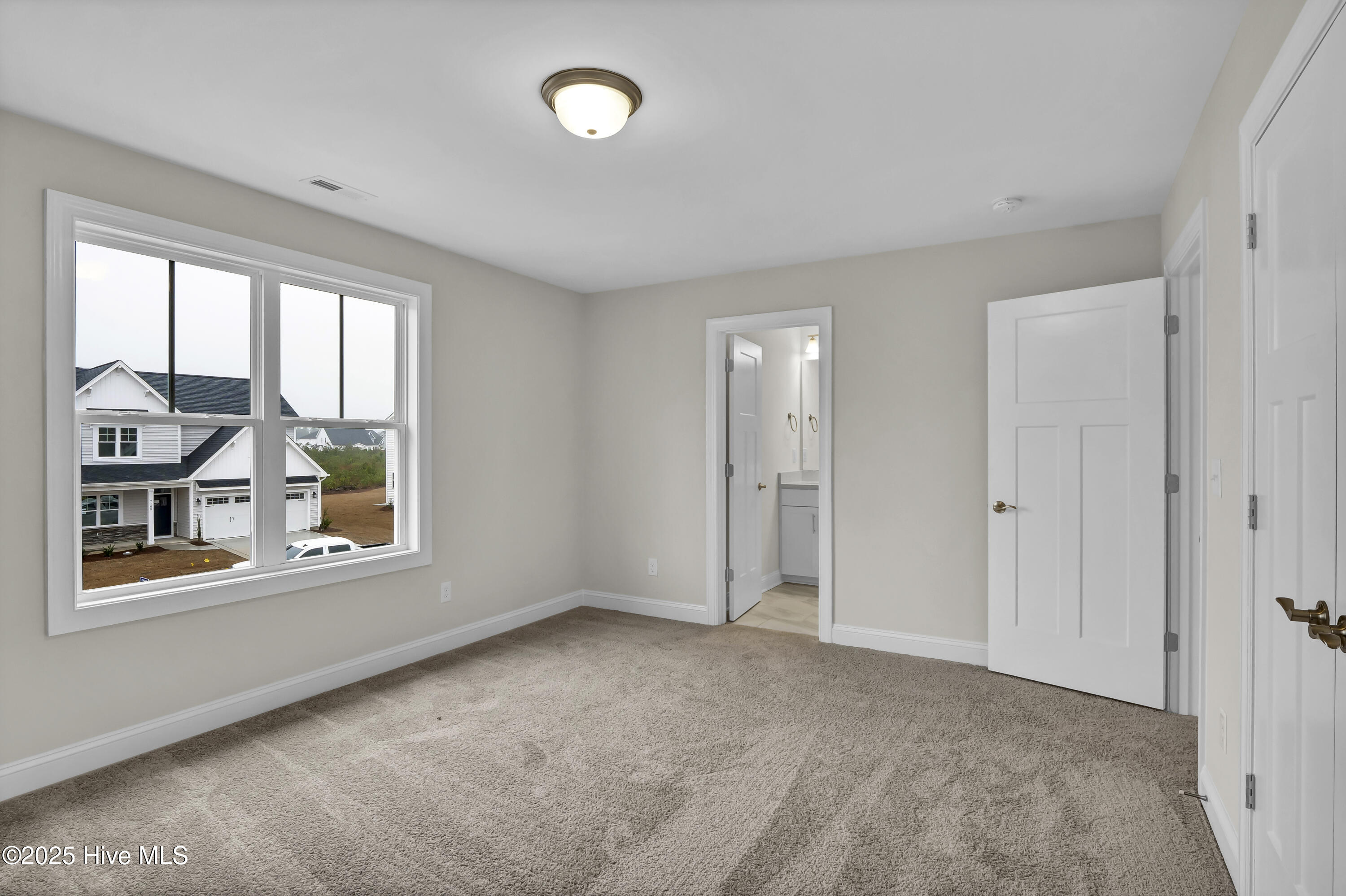 2772 Longleaf Pine Circle Leland, NC 28451 - Photo 24 of 43 P2011203