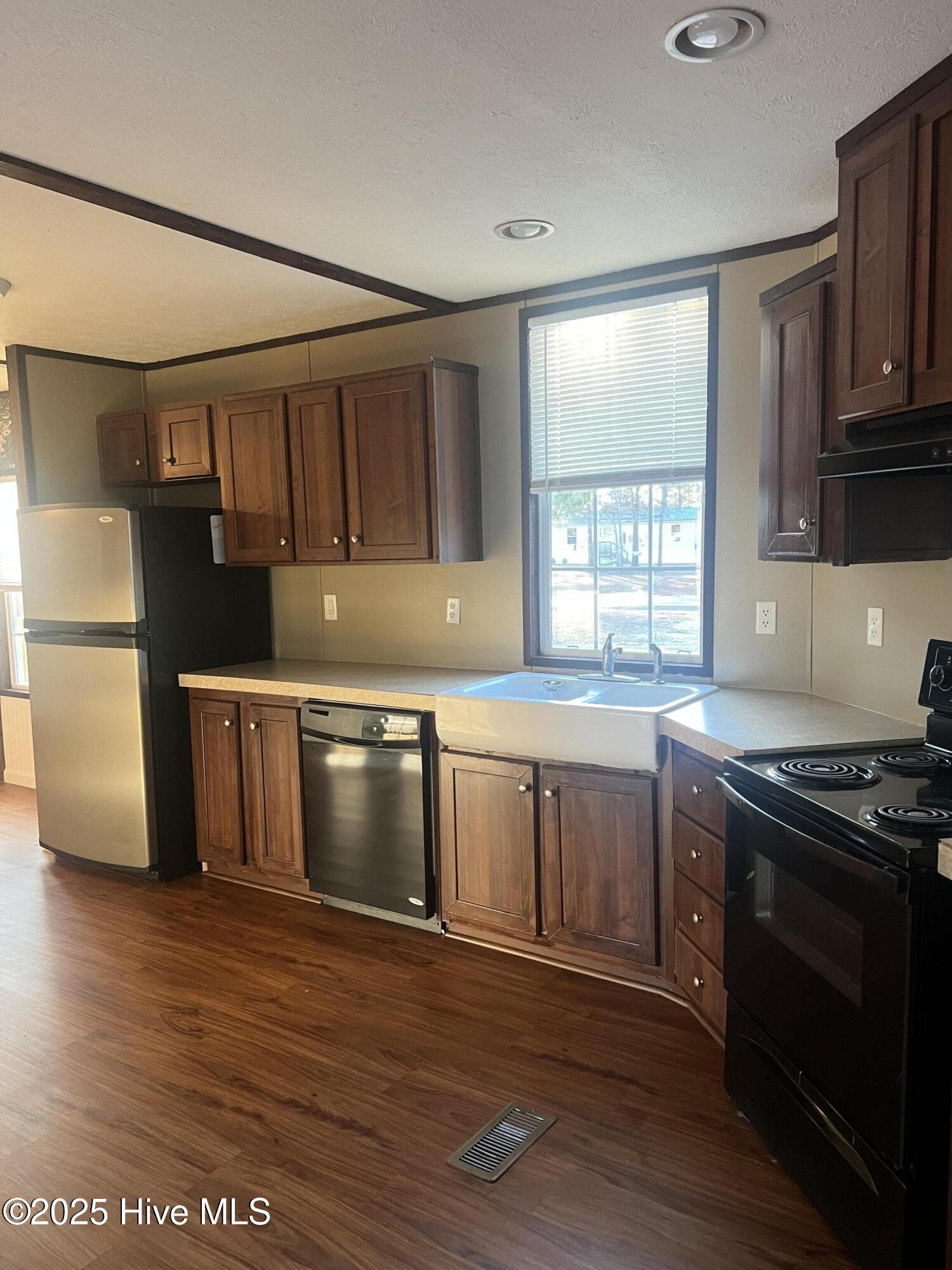5488 Steamer Road Northeast Leland, NC 28451 - Photo 11 of 25 E5536A1B-8625-4F3F-8193-7194A451948C