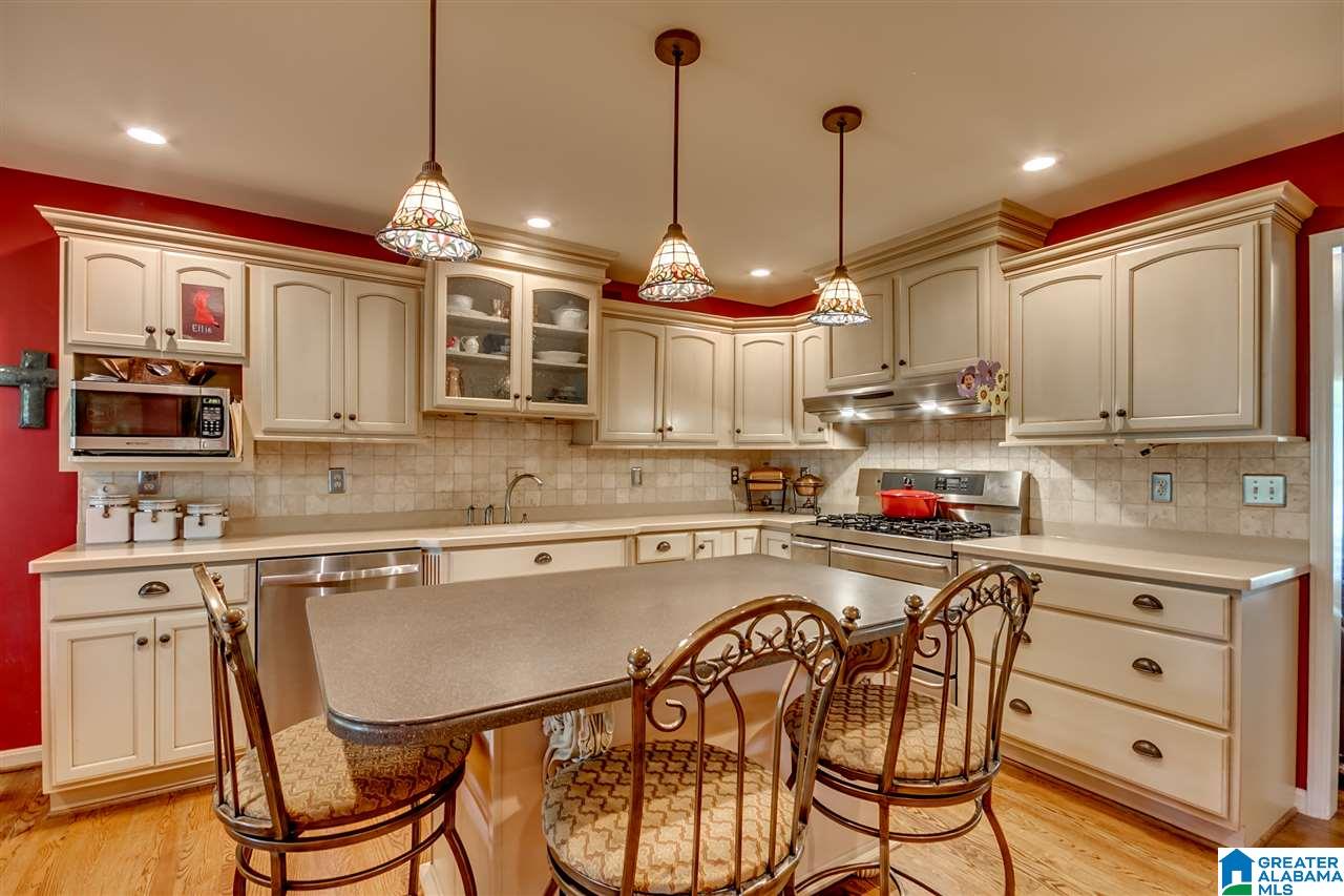 1425 Shades Crest Road Birmingham, AL 35226 - Photo 12 of 42