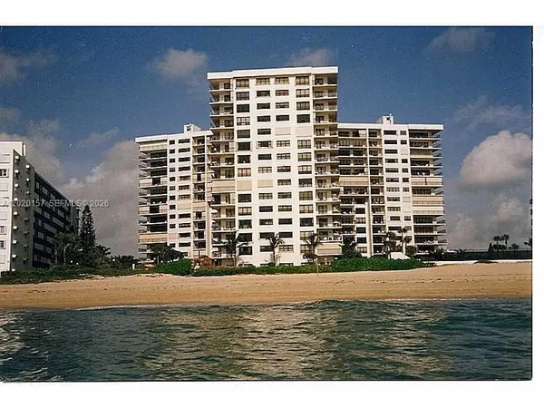 $5,000 | The Hampton Beach Club, Lauderdale-by-the-Sea, FL 33062