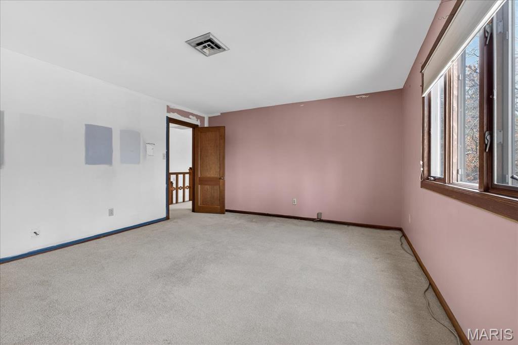 13777 Clayton Road Town and Country, MO 63017 - Photo 27 of 57