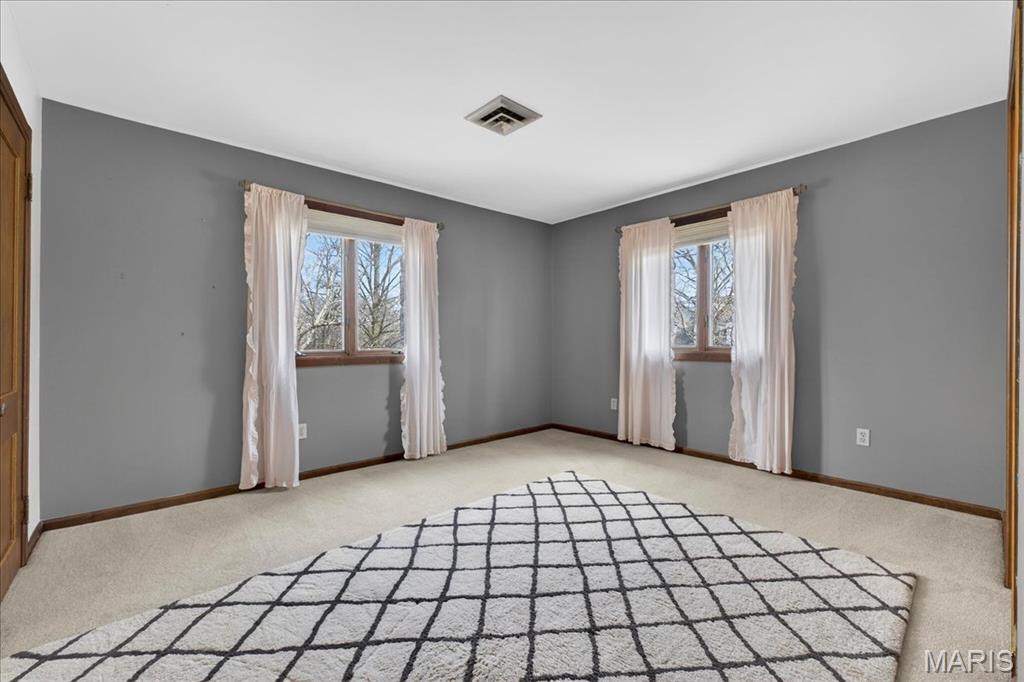 13777 Clayton Road Town and Country, MO 63017 - Photo 29 of 57