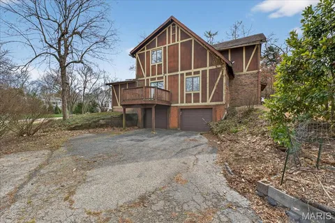 $894,900 | 13777 Clayton Road, Town and Country, MO 63017