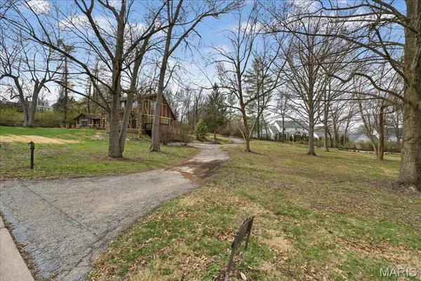 $894,900 | 13777 Clayton Road, Town and Country, MO 63017