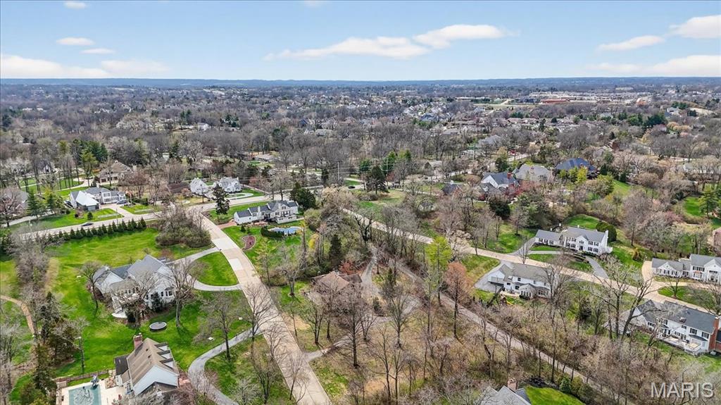 13777 Clayton Road Town and Country, MO 63017 - Photo 52 of 57