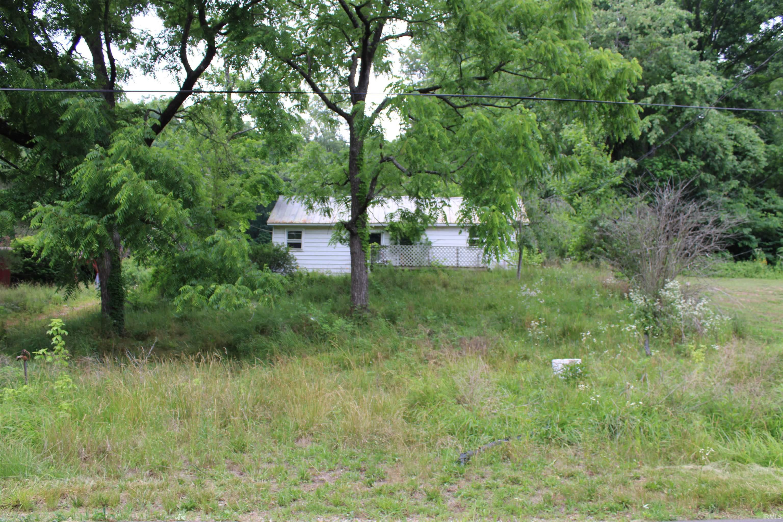 3089 Ore Branch Road Bloomfield, IN 47424 - Photo 3 of 16