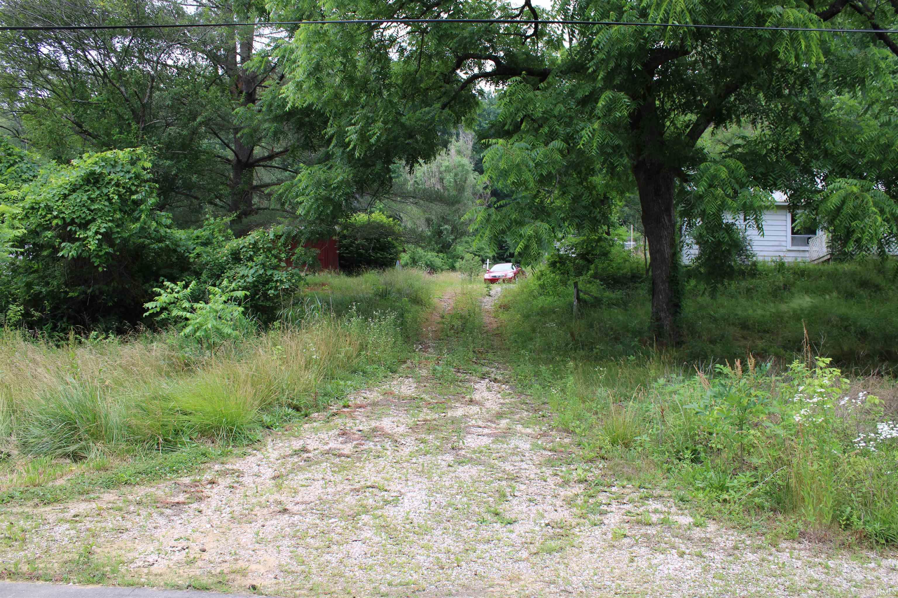 3089 Ore Branch Road Bloomfield, IN 47424 - Photo 4 of 16