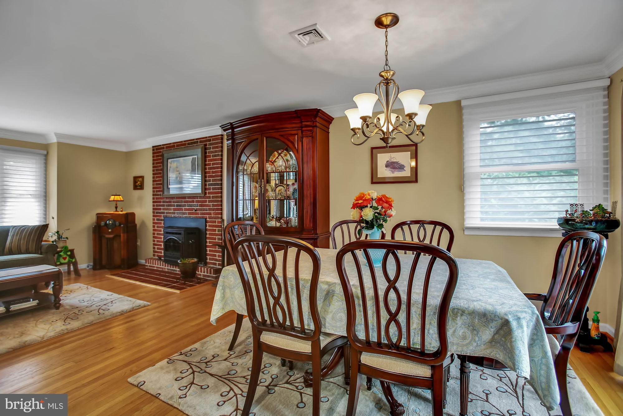 8012 East Riverside Drive Pasadena, MD 21122 - Photo 6 of 38 Gallery Image 6