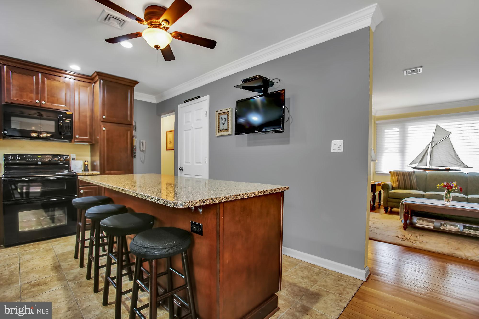 8012 East Riverside Drive Pasadena, MD 21122 - Photo 7 of 38 Gallery Image 7