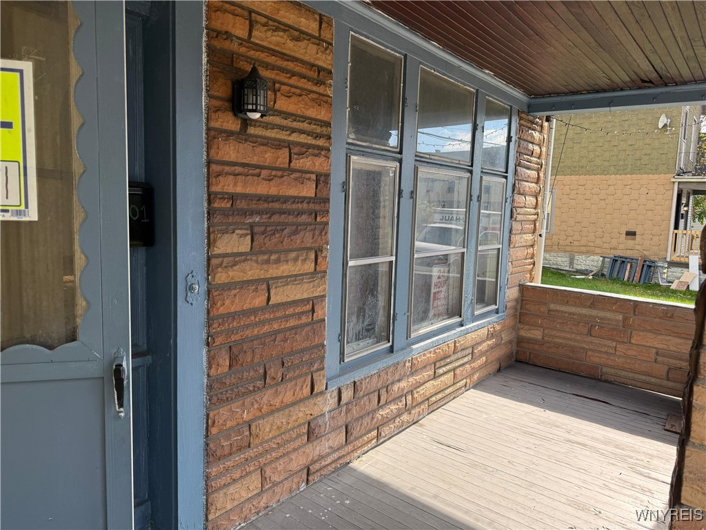 301 Peach Street Buffalo, NY 14204 - Photo 14 of 17