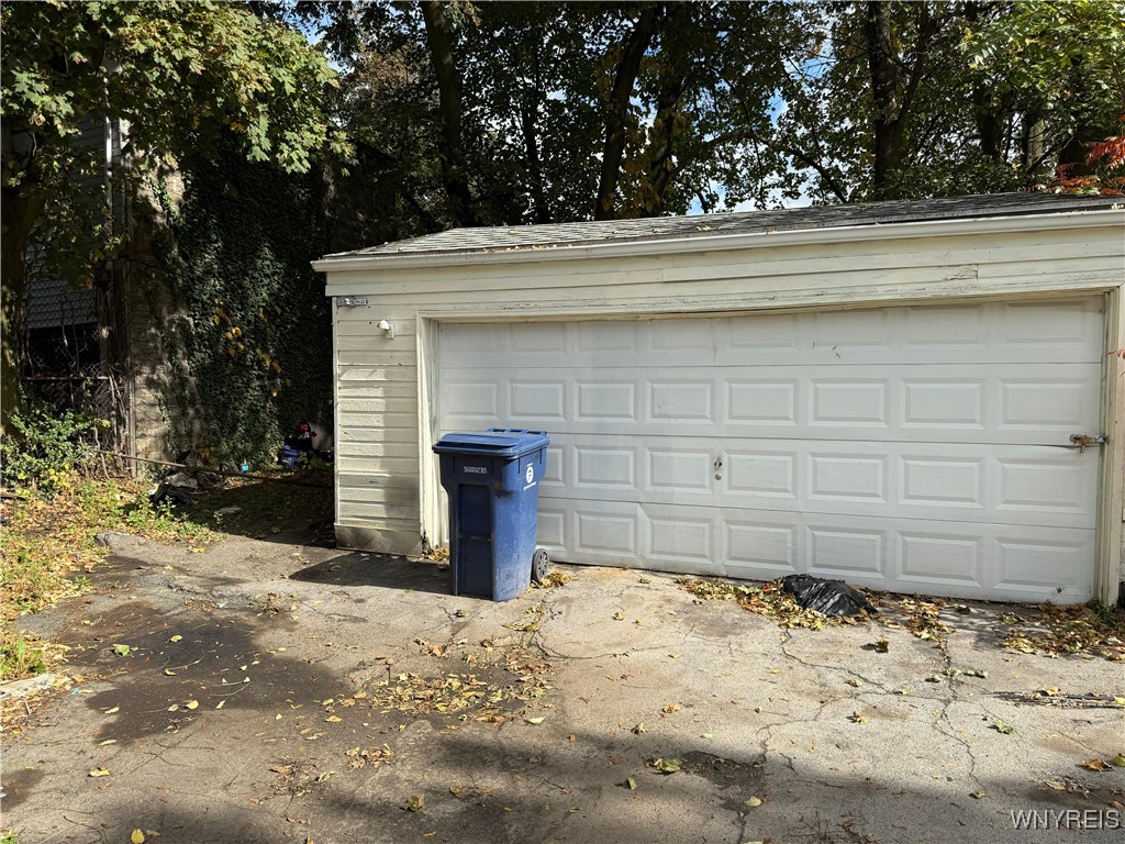 301 Peach Street Buffalo, NY 14204 - Photo 16 of 17