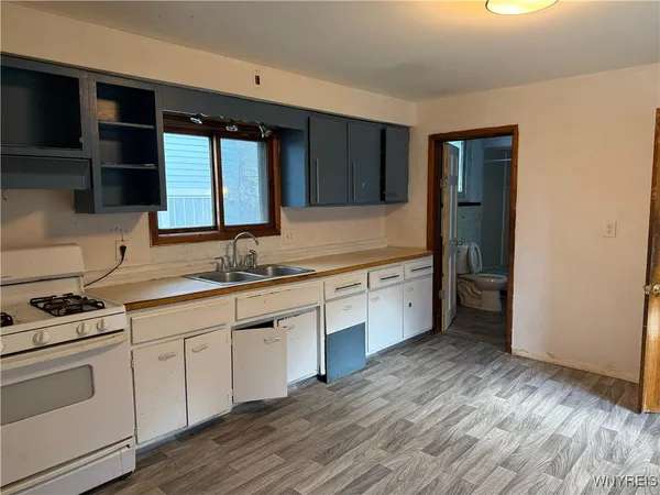 $111,000 | 301 Peach Street, Buffalo, NY 14204