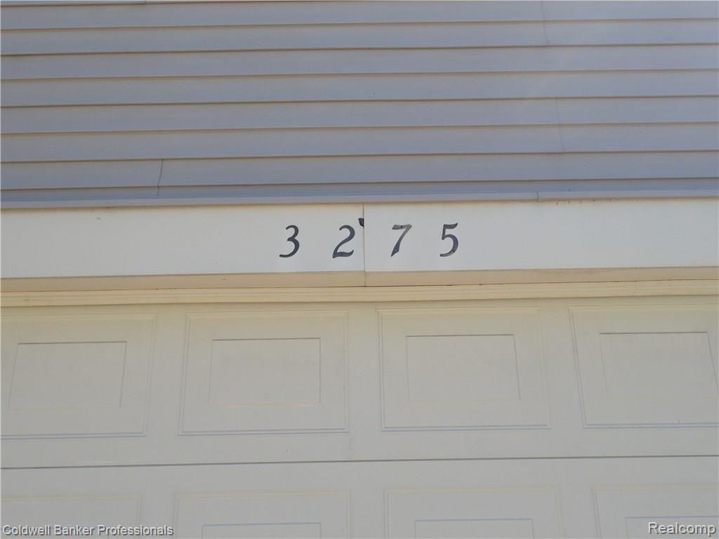 3275 Davis Lake Road Lapeer, MI 48446 - Photo 41 of 46 P6290093.JPG