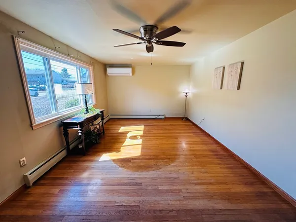 $299,900 | 240 McCarthy Avenue, Chicopee, MA 01020