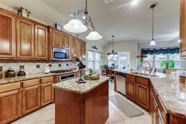 $3,400 | 13147 Box Elder Lane, Frisco, TX 75035