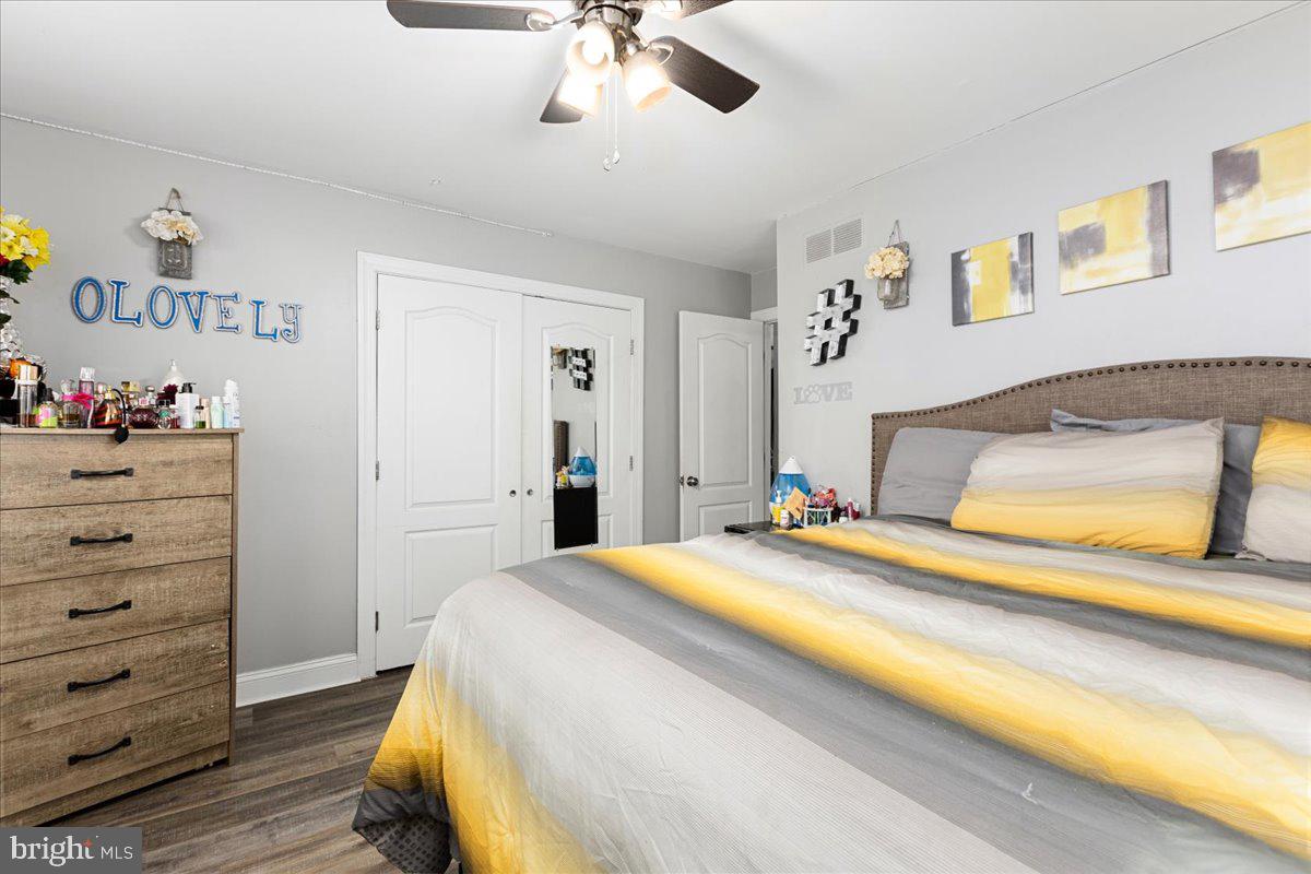 308 Sollers Point Road Dundalk, MD 21222 - Photo 11 of 26