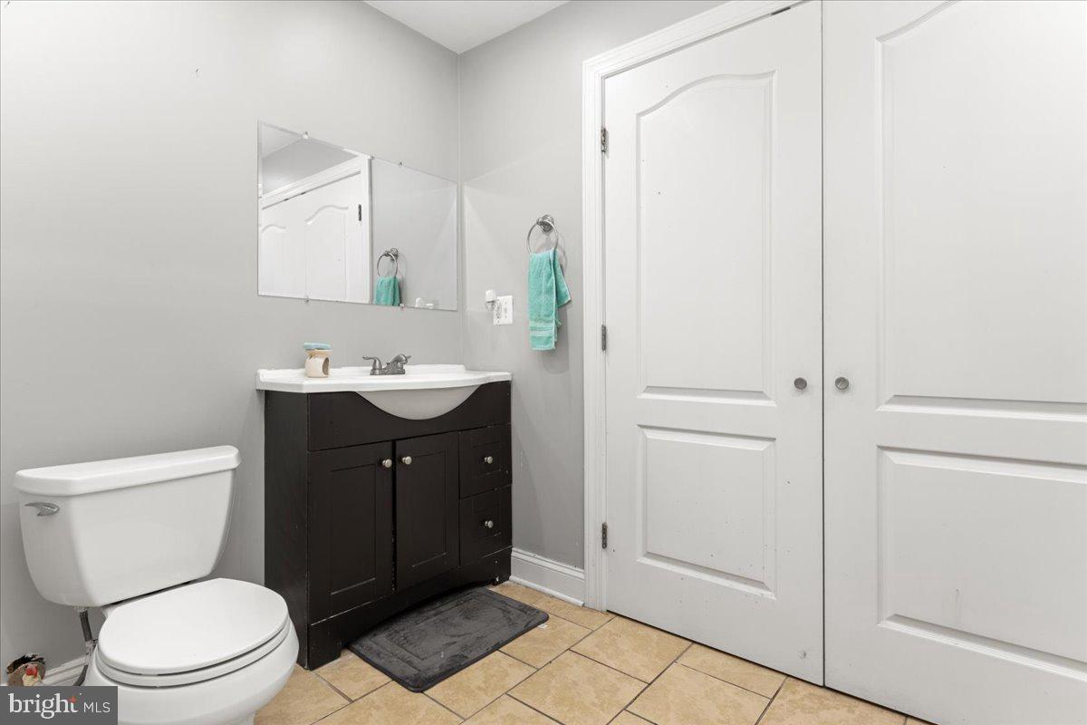 308 Sollers Point Road Dundalk, MD 21222 - Photo 16 of 26