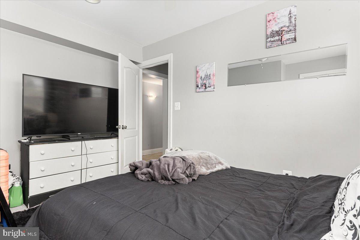 308 Sollers Point Road Dundalk, MD 21222 - Photo 17 of 26