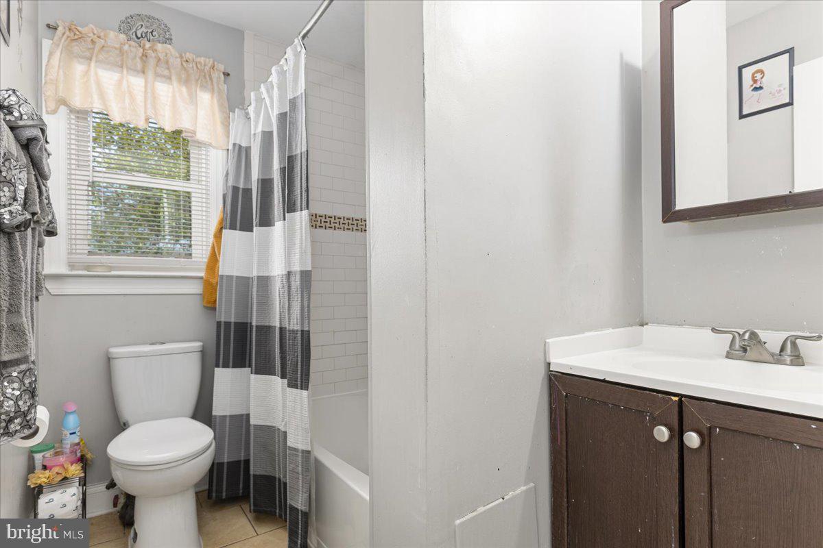 308 Sollers Point Road Dundalk, MD 21222 - Photo 21 of 26