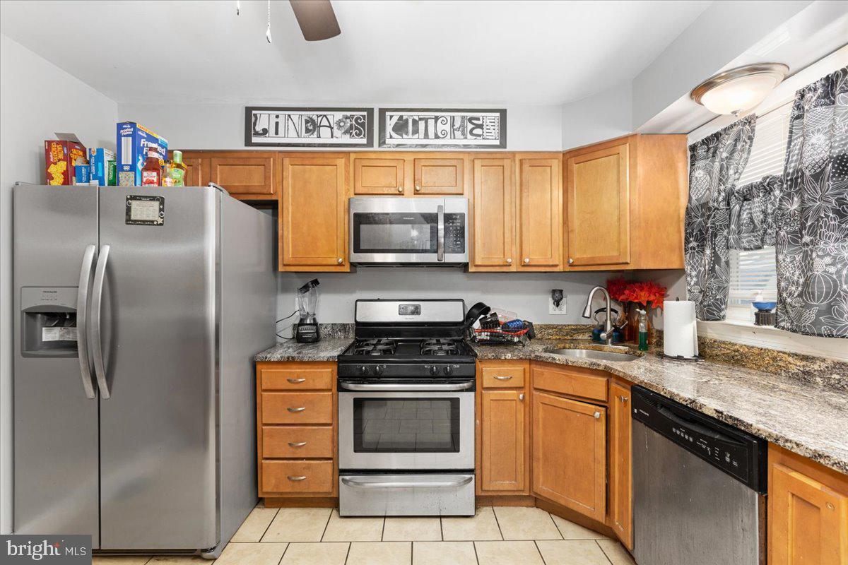 308 Sollers Point Road Dundalk, MD 21222 - Photo 6 of 26