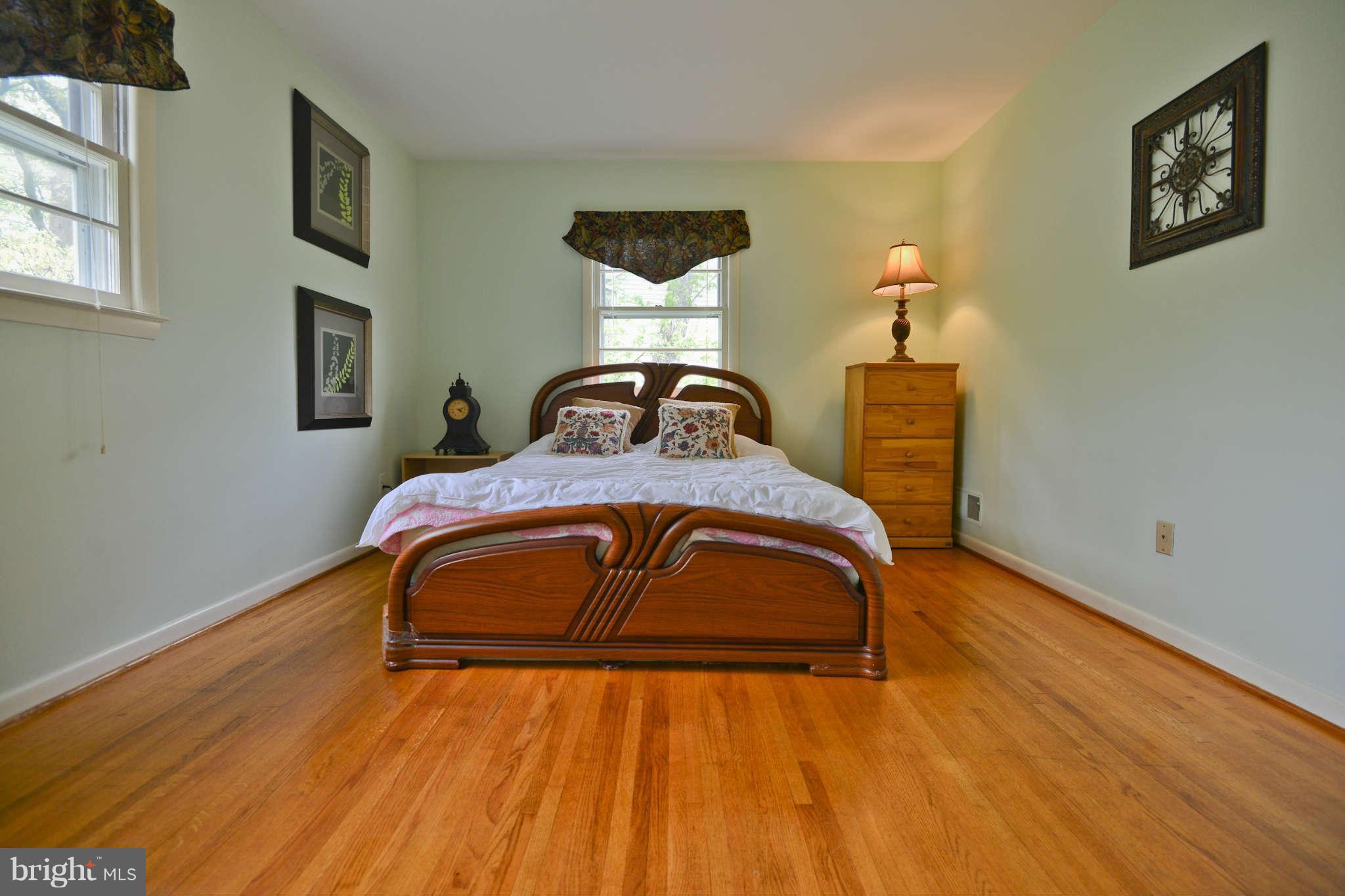 6328 Rockwell Road Burke, VA 22015 - Photo 23 of 30 Bedroom (Master)