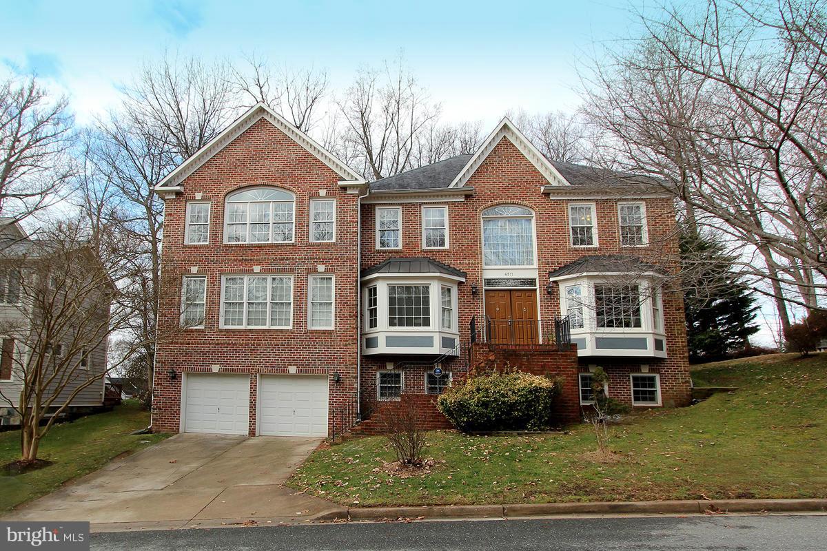 6911 Rannoch Road Bethesda, MD 20817 - Photo 1 of 29 Exterior (Front)