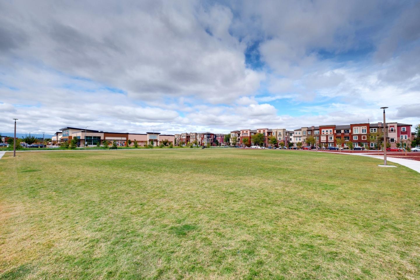 1059 Eagle Way San Jose, CA 95131 - Photo 54 of 56 a view of building with yard