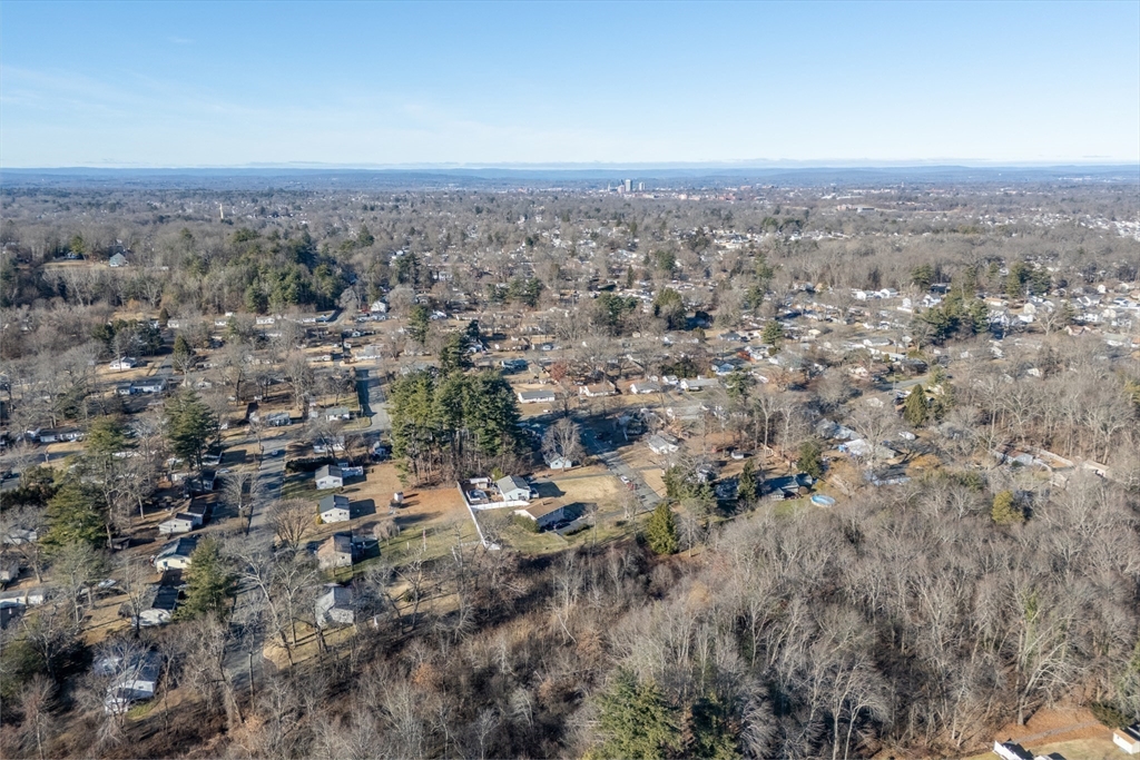 17 Pebble Mill Road Springfield, MA 01118 - Photo 28 of 29