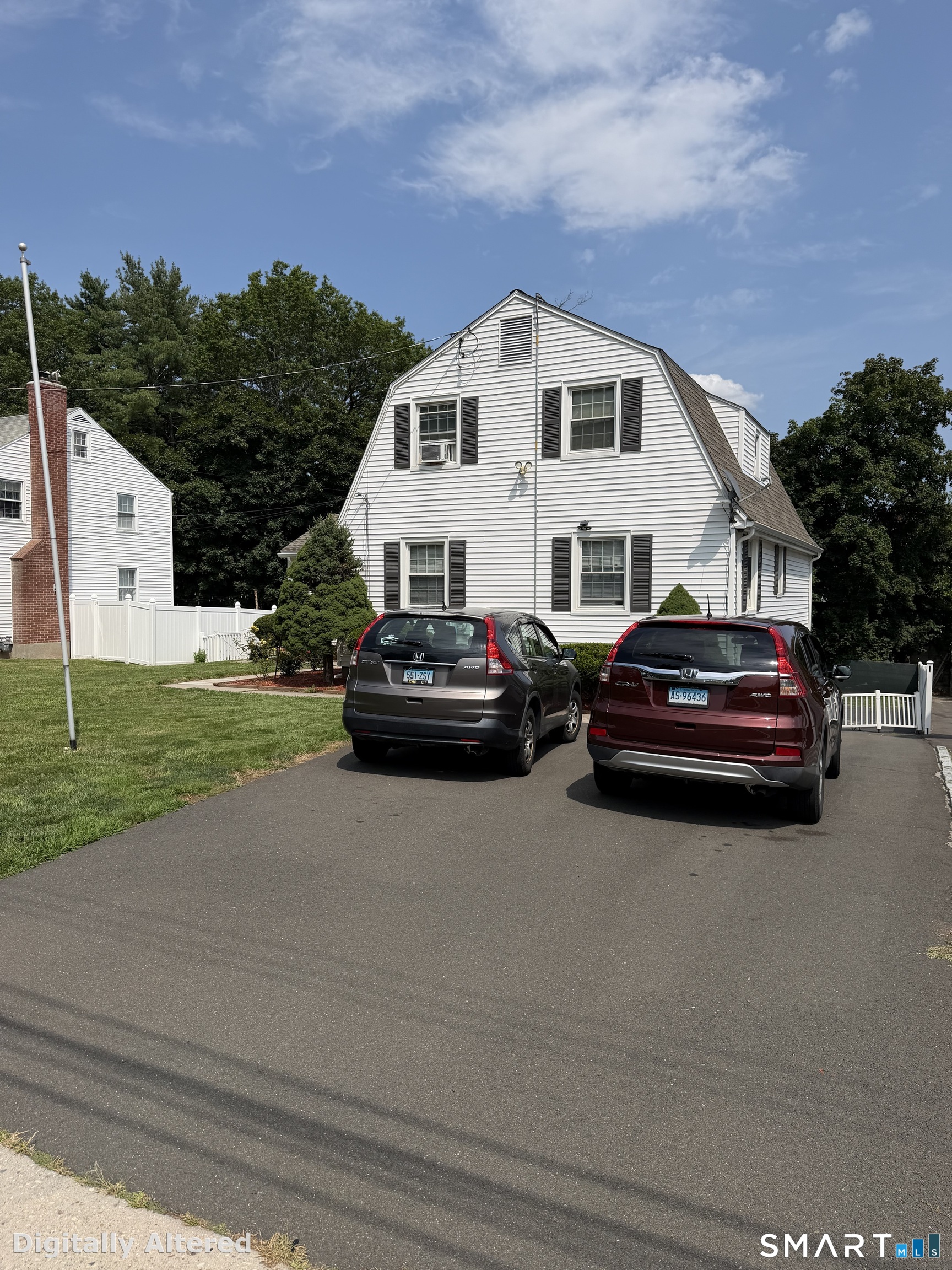 154 Overbrook Road West Hartford, CT 06107 - Photo 5 of 40 Gallery Image 5