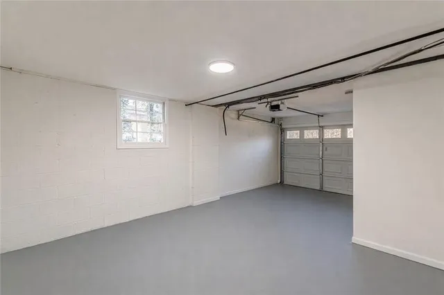 $350,000 | 422 Susan Creek Drive, Stone Mountain, GA 30083